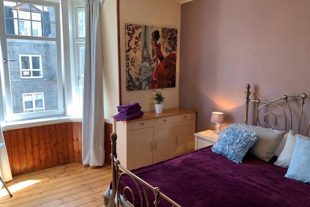 Spacious 2 Bedroom Apartment In Aberdeen City Exteriér fotografie